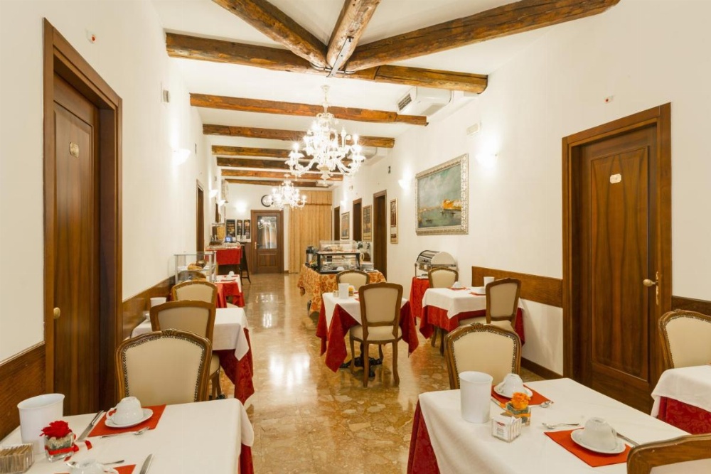 Palazzo Guardi Image 16